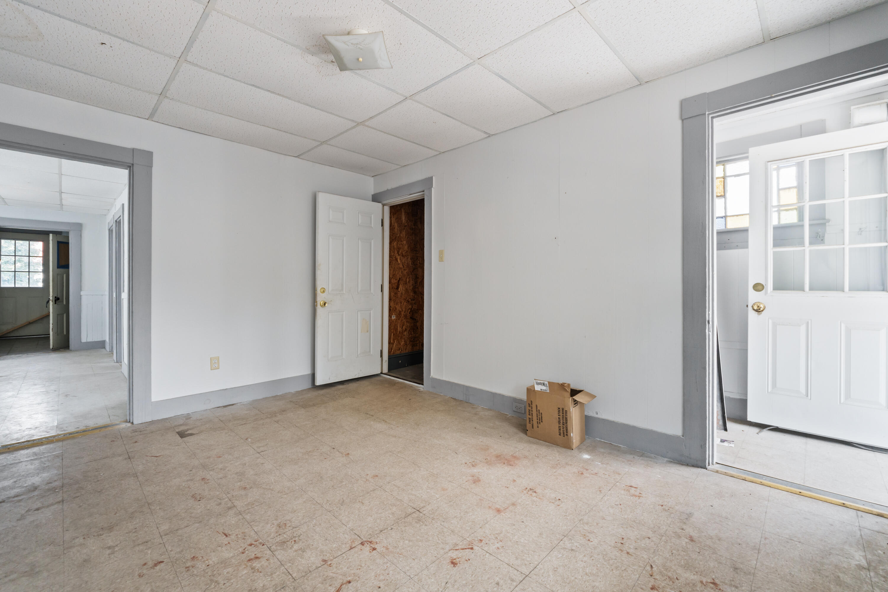 17 Main Street Mexico, ME 04257 - Photo 17 of 61 17 Main St_133