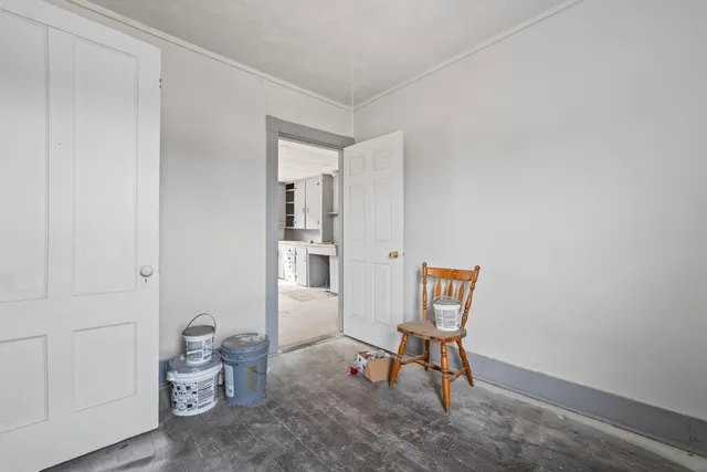 $99,900 | 17 Main Street, Mexico, ME 04257