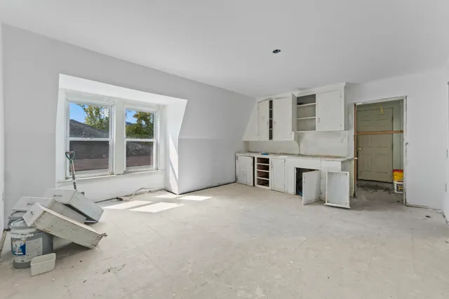 $99,900 | 17 Main Street, Mexico, ME 04257