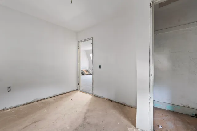 $99,900 | 17 Main Street, Mexico, ME 04257