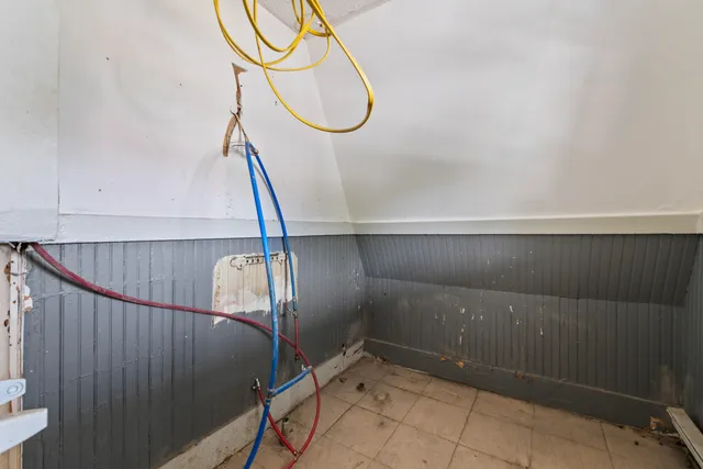 $99,900 | 17 Main Street, Mexico, ME 04257