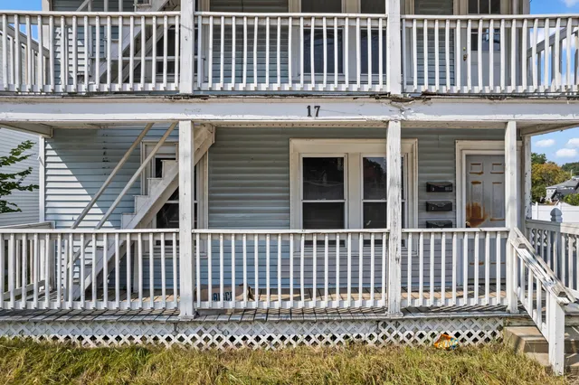 $99,900 | 17 Main Street, Mexico, ME 04257