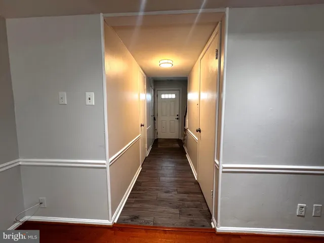 $489,900 | 11 Fenceline Drive, Gaithersburg, MD 20878