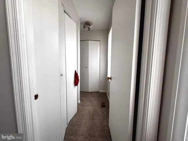 $489,900 | 11 Fenceline Drive, Gaithersburg, MD 20878