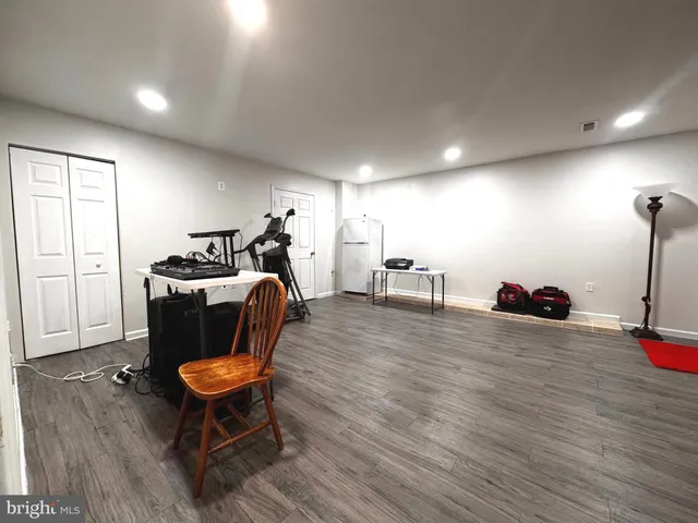 $489,900 | 11 Fenceline Drive, Gaithersburg, MD 20878