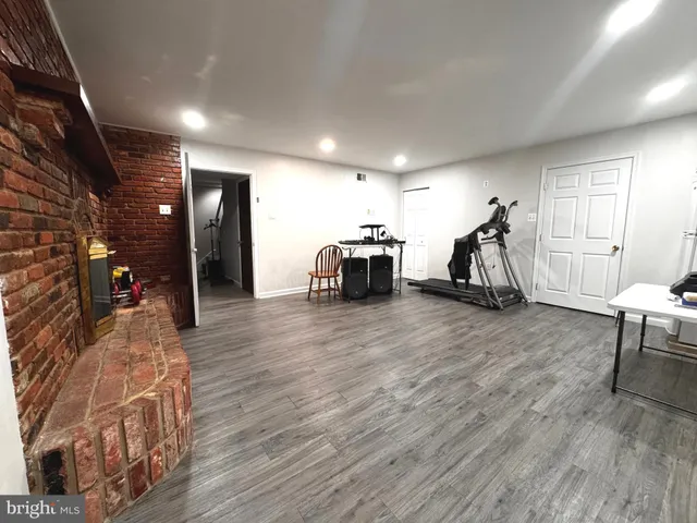 $489,900 | 11 Fenceline Drive, Gaithersburg, MD 20878