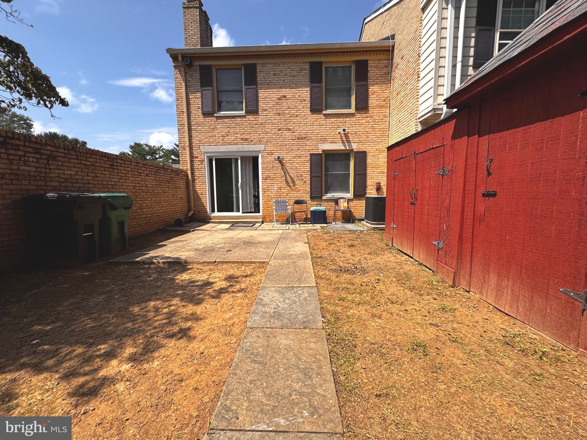 11 Fenceline Drive Gaithersburg, MD 20878 - Photo 36 of 40