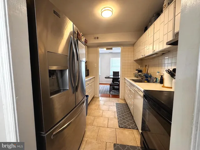 $489,900 | 11 Fenceline Drive, Gaithersburg, MD 20878