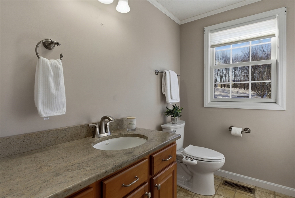 101 Woodruff Road Clinton, MA 01510 - Photo 17 of 37 Gallery Image 17