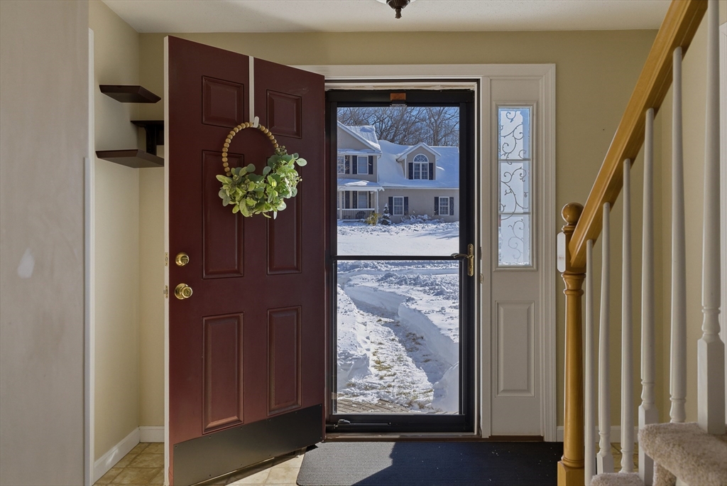 101 Woodruff Road Clinton, MA 01510 - Photo 3 of 37 Gallery Image 3