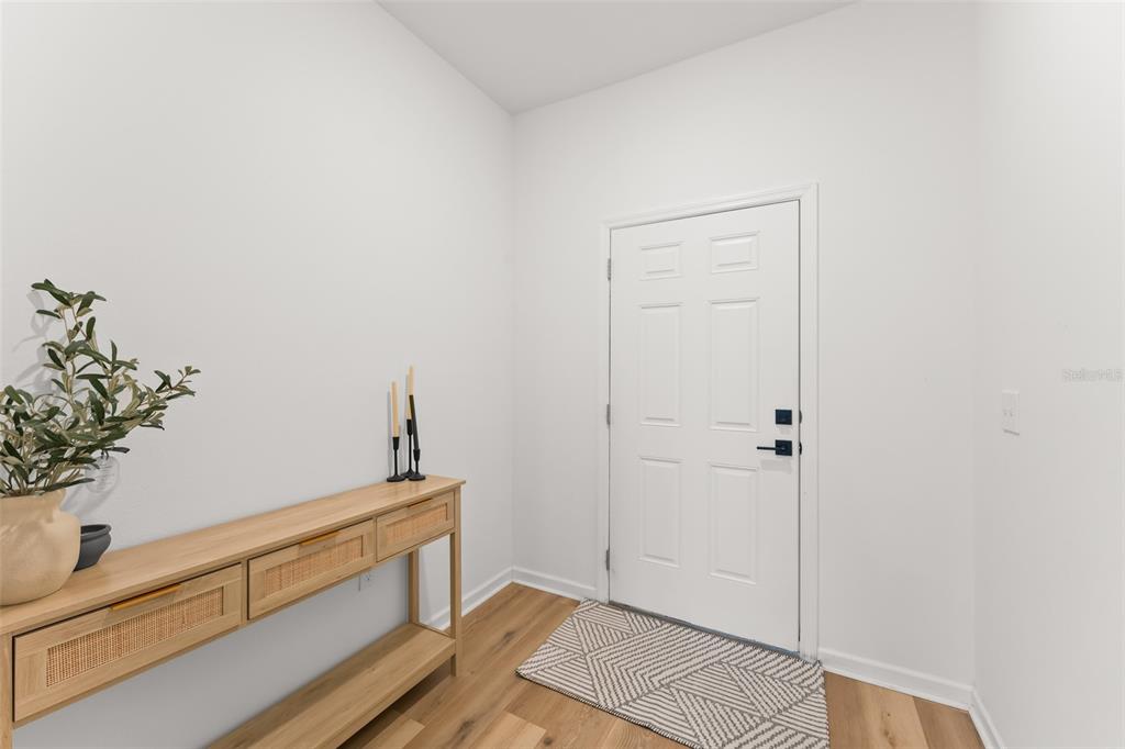 8700 Sportsman Loop Groveland, FL 34736 - Photo 3 of 41