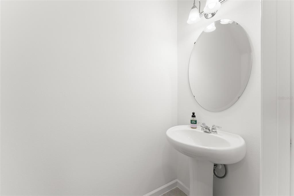 8700 Sportsman Loop Groveland, FL 34736 - Photo 33 of 41