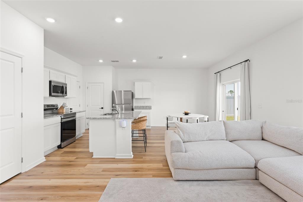 8700 Sportsman Loop Groveland, FL 34736 - Photo 7 of 41