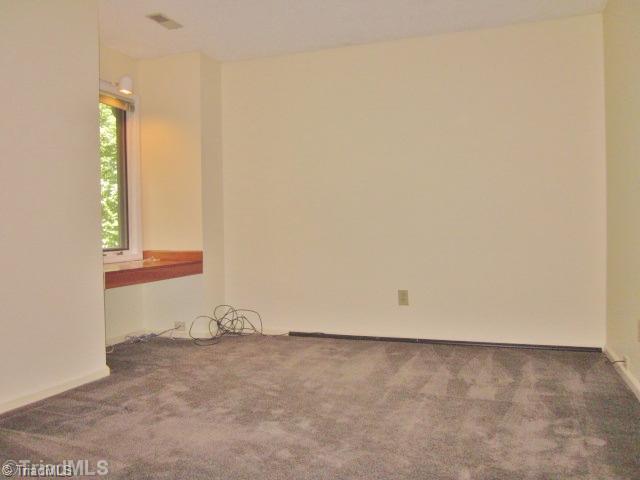 3081 High Cliffs Road Pfafftown, NC 27040 - Photo 11 of 16 2nd Bedroom.