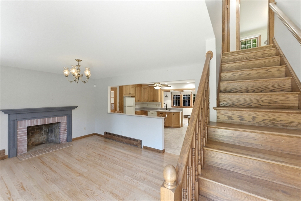 474 Orchard Street Raynham, MA 02767 - Photo 10 of 38