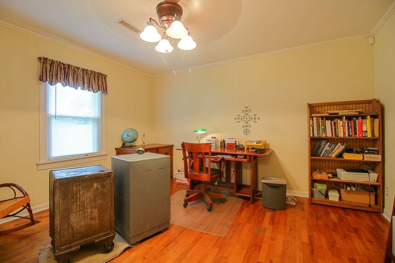303 Cruze Road Powell, TN 37849 - Photo 19 of 37 Gallery Image 19