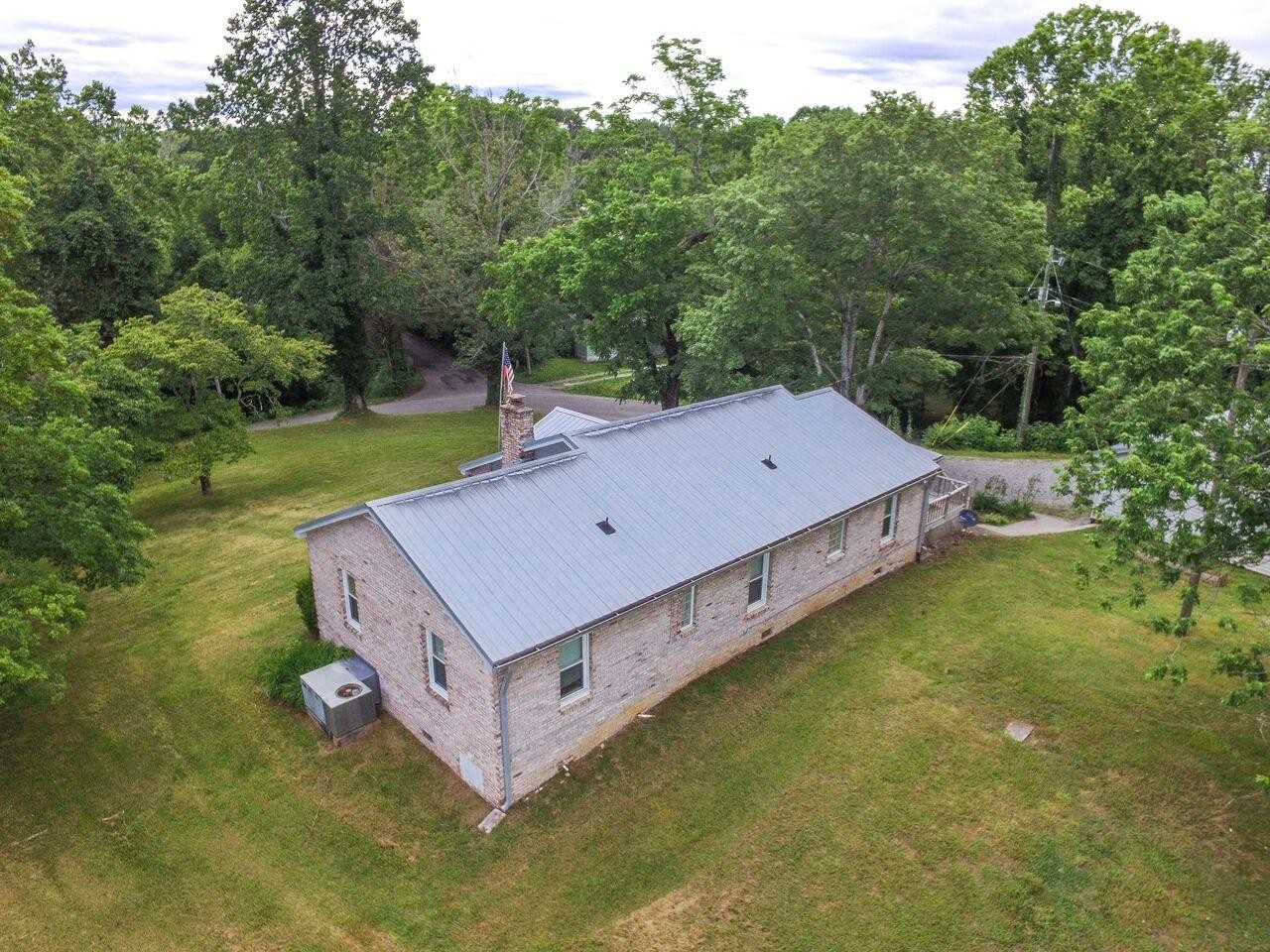 303 Cruze Road Powell, TN 37849 - Photo 30 of 37 Gallery Image 30