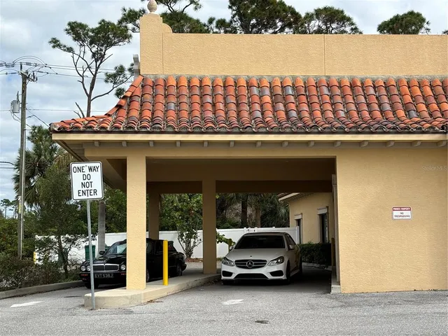 a car parked in front of a building