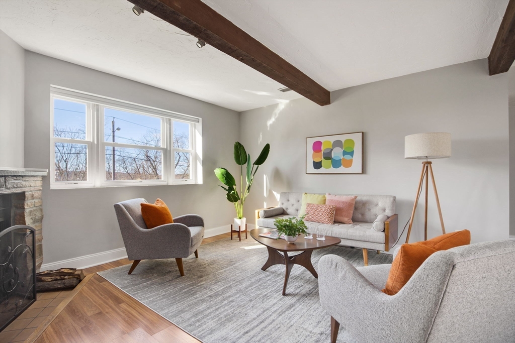46 Tinson Road, Unit 9 Quincy, MA 02169 - Photo 3 of 21 Gallery Image 3