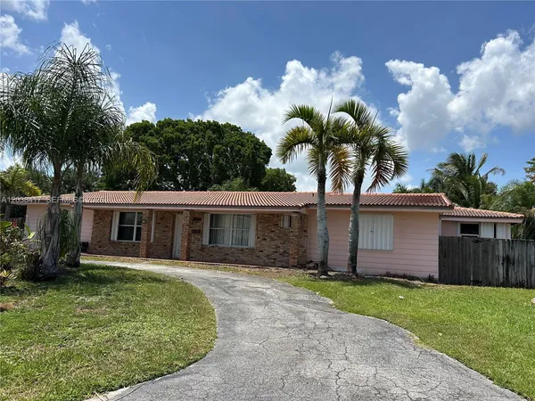 $1,200,000 | 8385 Southwest 105th Street, Miami, FL 33156