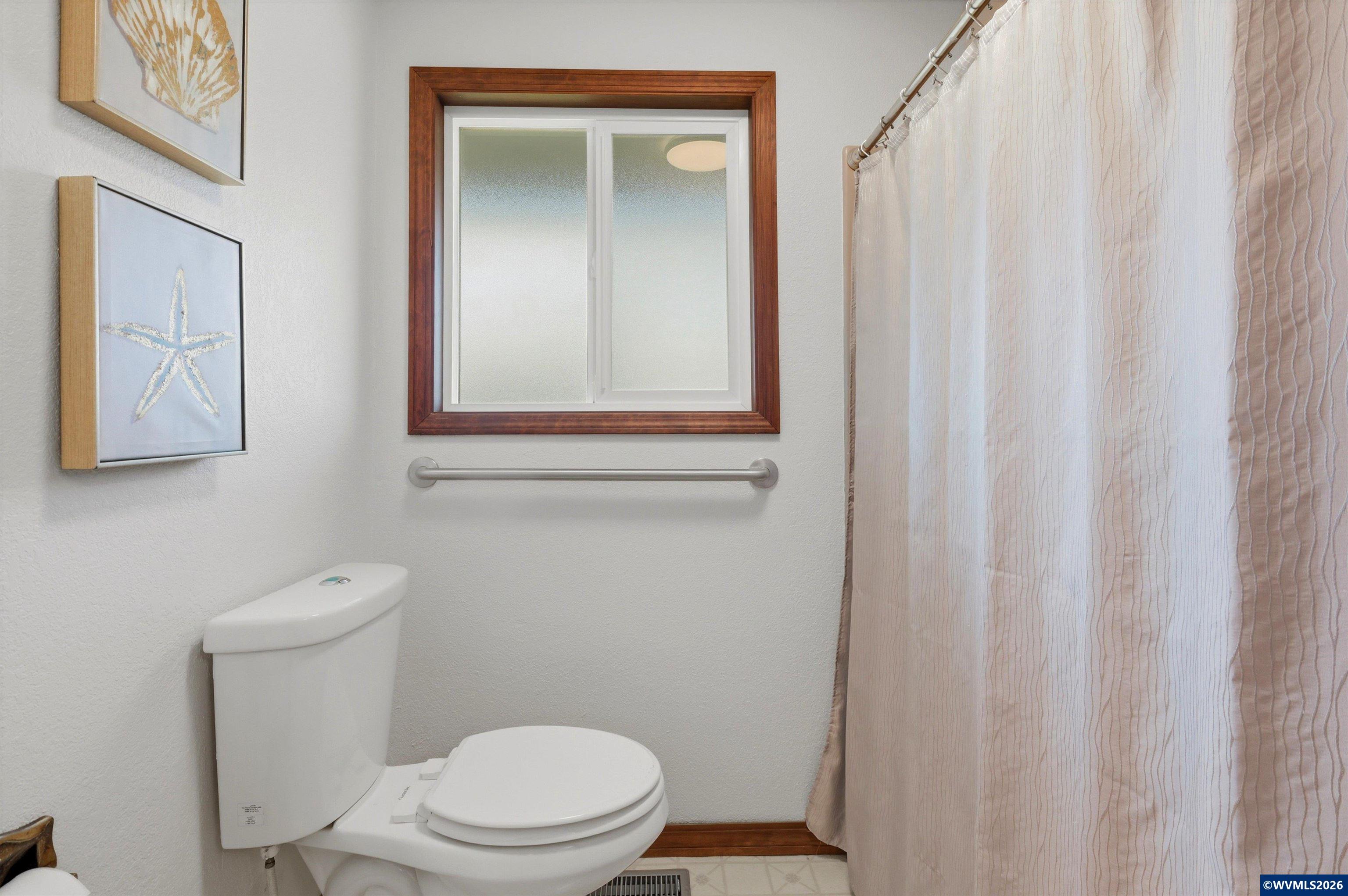 1249 Southwest Maple Street Dallas, OR 97338 - Photo 20 of 36