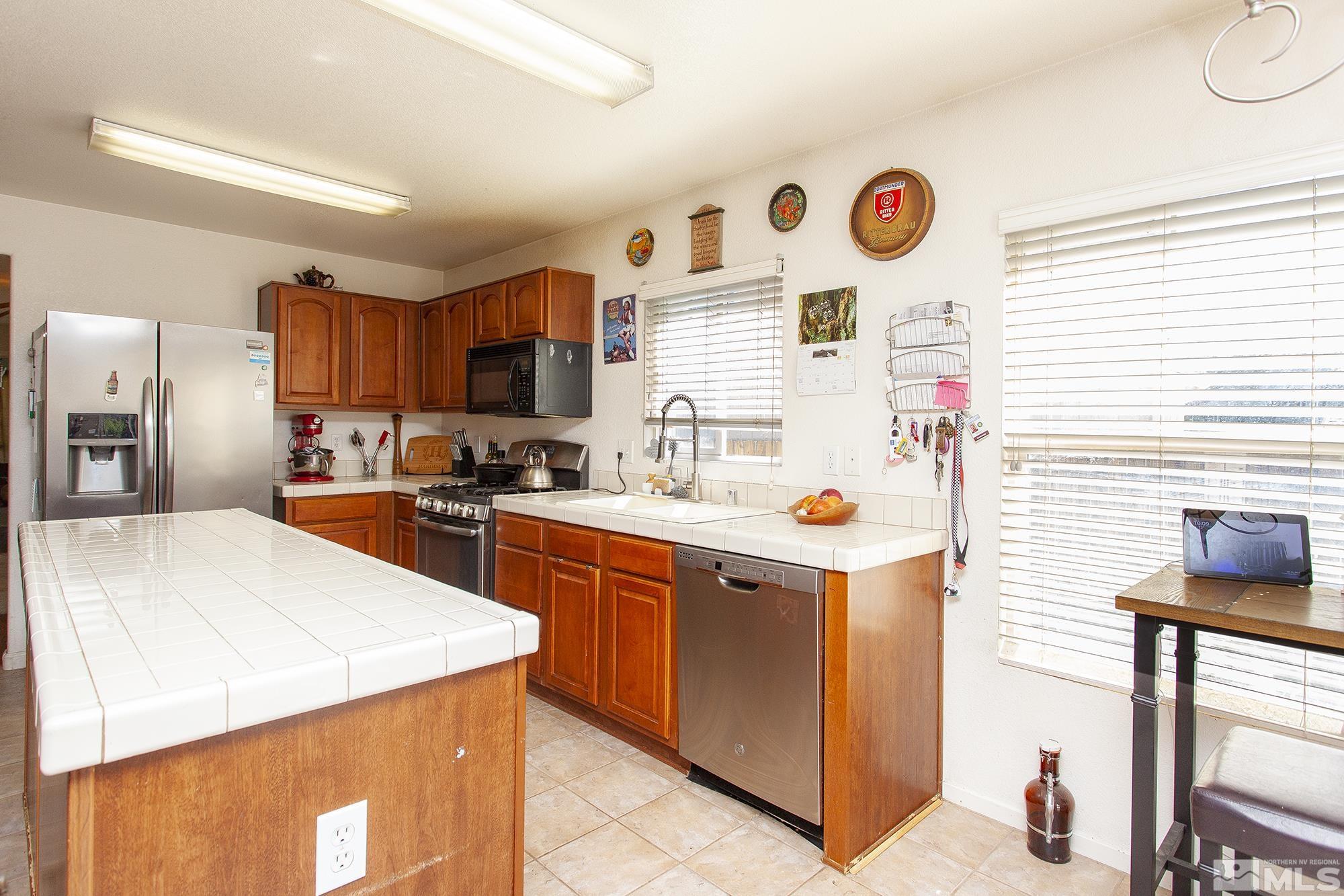 7640 Bichon Street Reno, NV 89506 - Photo 11 of 37 Photo 11