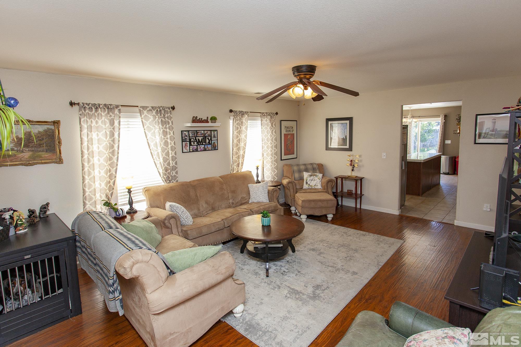 7640 Bichon Street Reno, NV 89506 - Photo 7 of 37 Photo 7