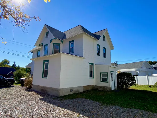 $439,000 | 40 Voorheesville Avenue, Voorheesville, NY 12186