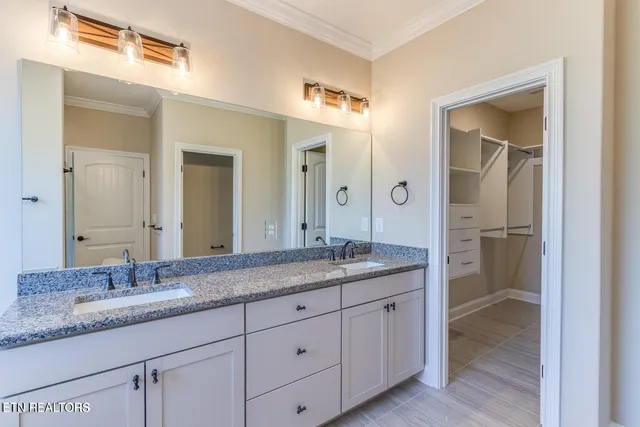 $569,900 | 3009 Sycamore Crk Lane, Knoxville, TN 37931