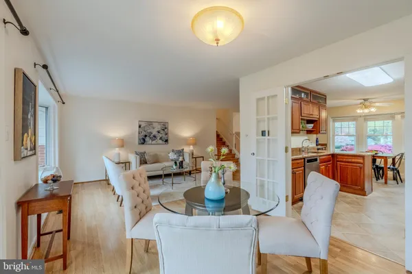 $998,000 | 8717 Higdon Drive, Vienna, VA 22182