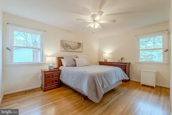 $998,000 | 8717 Higdon Drive, Vienna, VA 22182