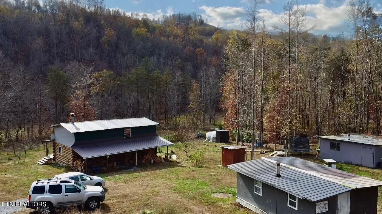1693 Steve Brown Road Bean Station, TN 37708 - Photo 13 of 36 Cabin Overhead