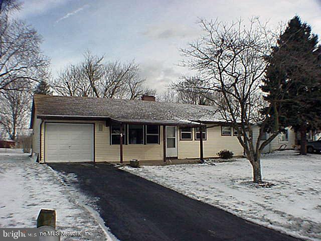 67 Pilgrim Drive Lancaster, PA 17603 - Photo 1 of 6 Gallery Image 1