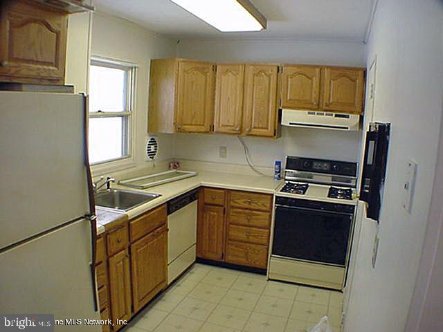 67 Pilgrim Drive Lancaster, PA 17603 - Photo 2 of 6 Gallery Image 2