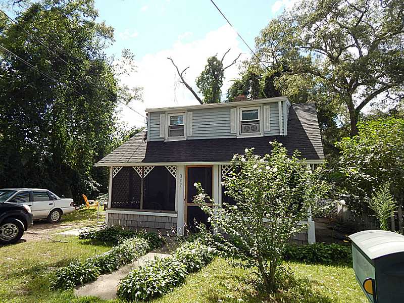 347 Nausauket Road Warwick, RI 02886 - Photo 3 of 17 Exterior Front.