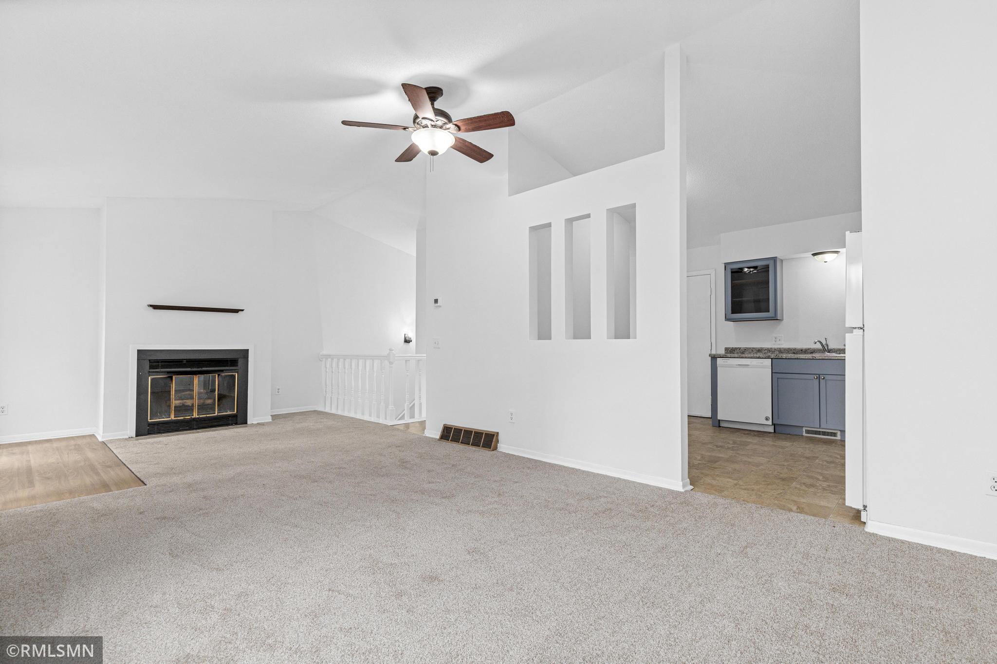 453 Hunter Hill Road Hudson, WI 54016 - Photo 11 of 34 Gallery Image 11