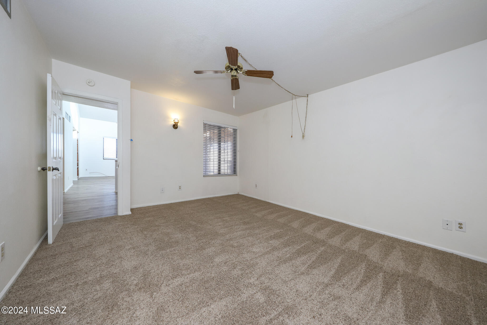 8271 North Oracle Road, Unit 250 Tucson, AZ 85704 - Photo 20 of 26 Bedroom1