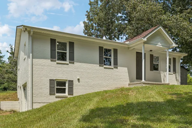 $731,000 | 2585 Pow Road, Baxter, TN 38544