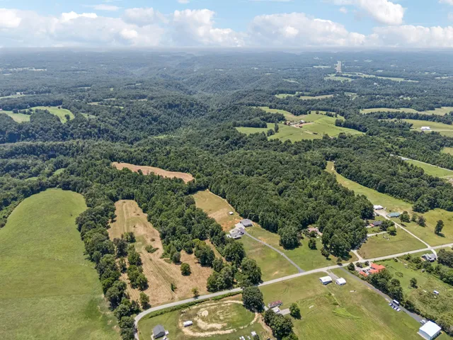 $731,000 | 2585 Pow Road, Baxter, TN 38544