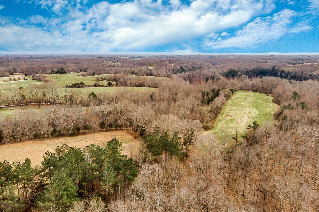 2585 Pow Road Baxter, TN 38544 - Photo 78 of 83