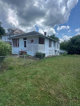 $87,900 | 604 West Wheeling Street, Lancaster, OH 43130