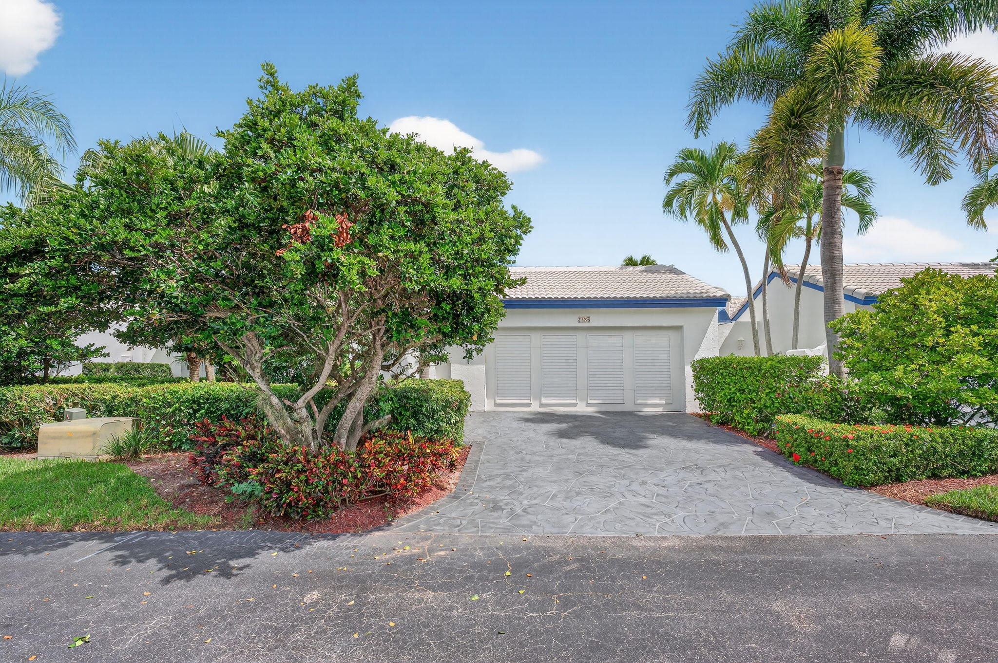 3783 Mykonos Court Boca Raton, FL 33487 - Photo 3 of 43 2-web-or-mls-003_DSC02819