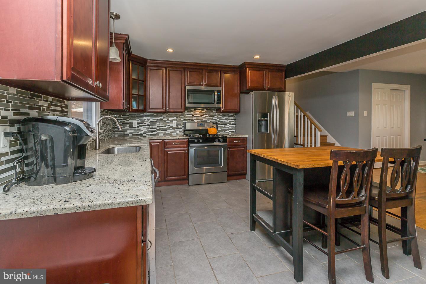 509 Mill Road Havertown, PA 19083 - Photo 11 of 45