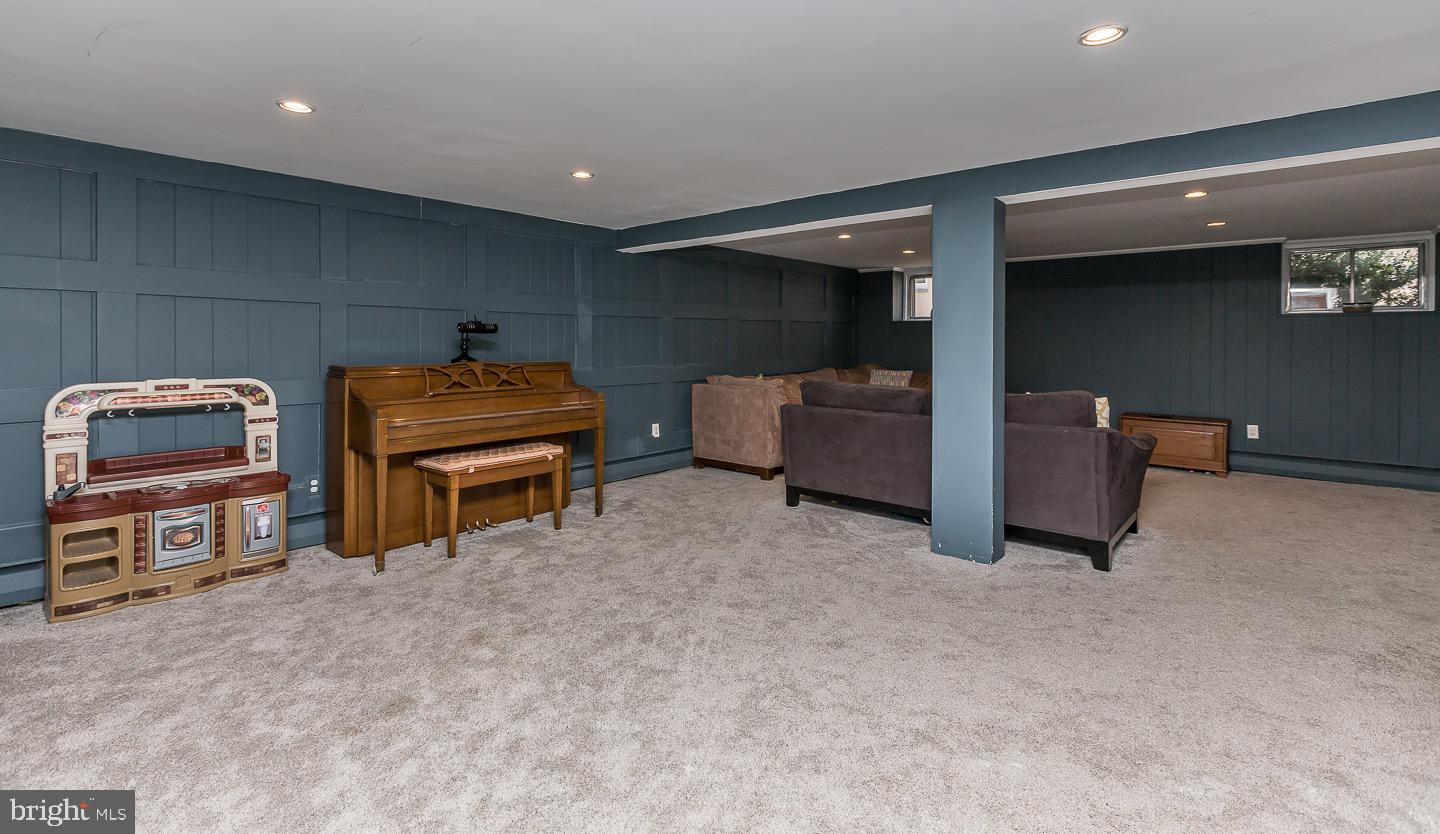 509 Mill Road Havertown, PA 19083 - Photo 30 of 45