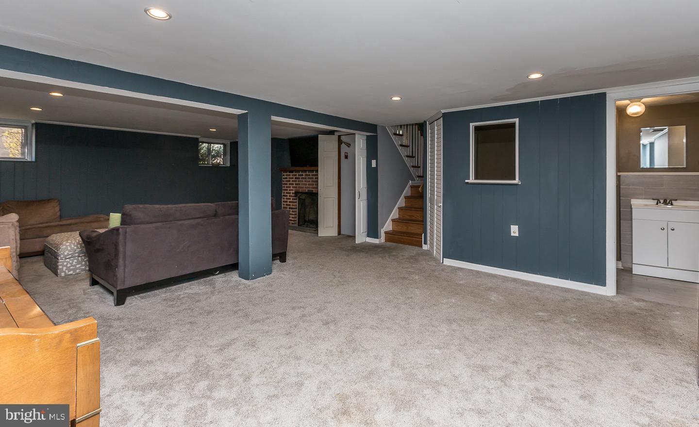 509 Mill Road Havertown, PA 19083 - Photo 31 of 45