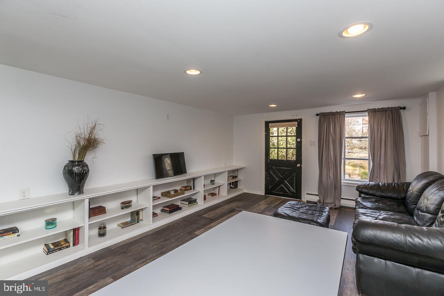 509 Mill Road Havertown, PA 19083 - Photo 38 of 45
