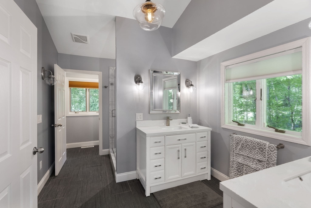 550 Wolf Swamp Road Longmeadow, MA 01106 - Photo 25 of 42