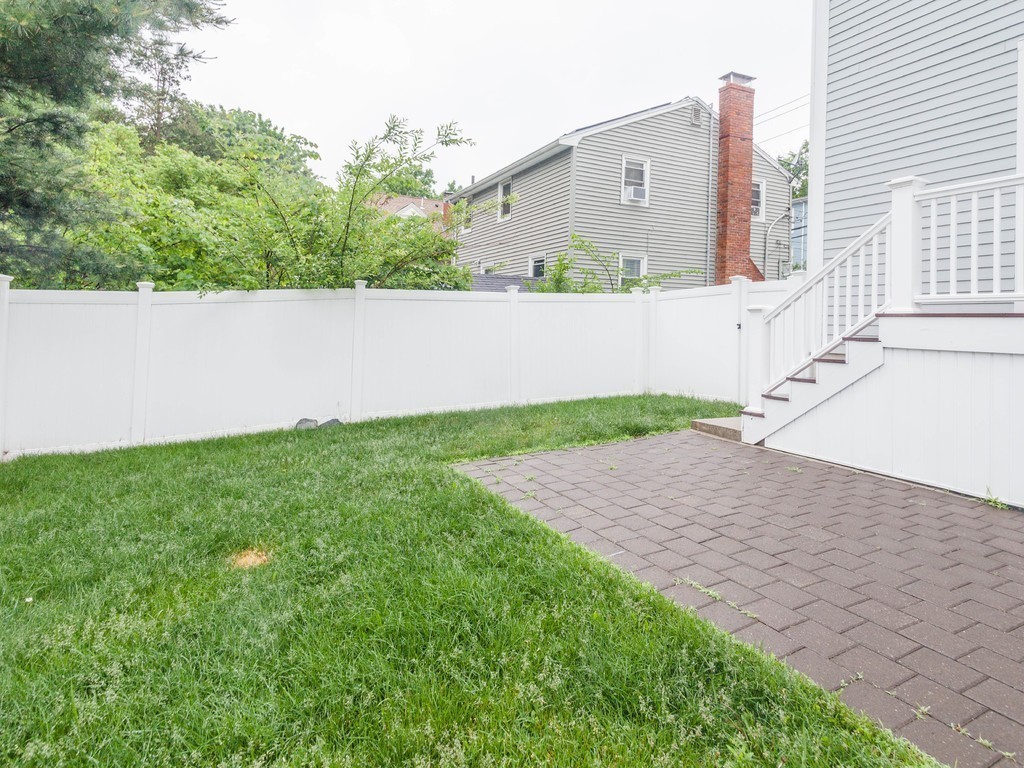 40 Catherine Street, Unit 1 Boston, MA 02131 - Photo 21 of 25