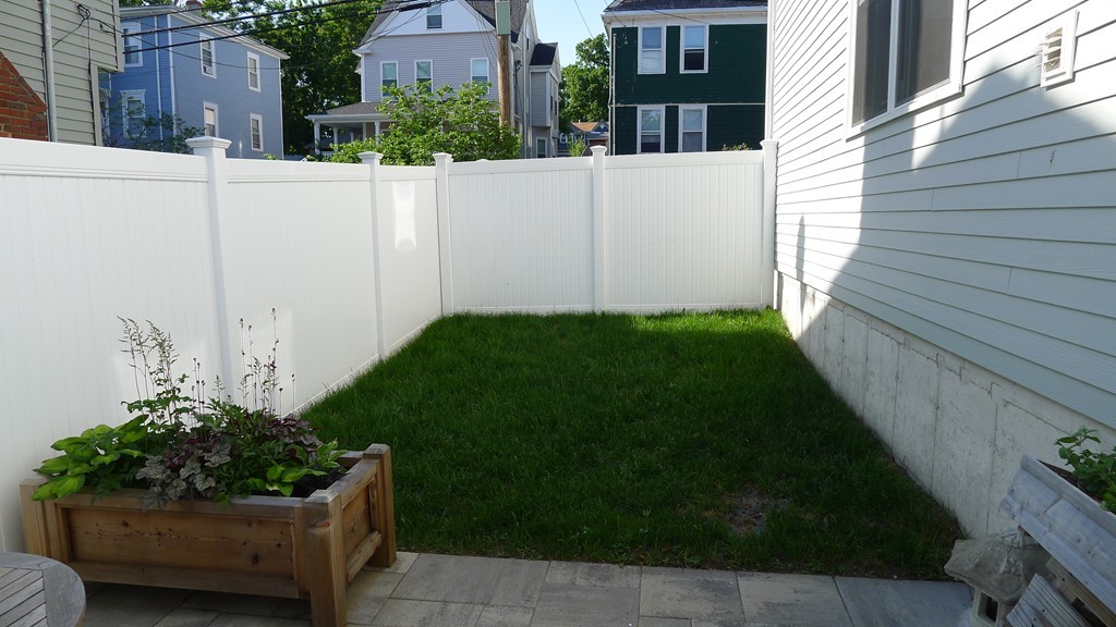 40 Catherine Street, Unit 1 Boston, MA 02131 - Photo 22 of 25
