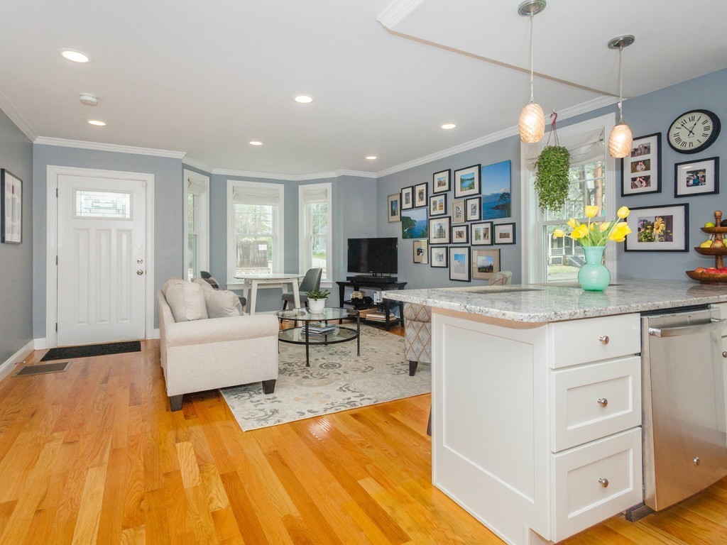 40 Catherine Street, Unit 1 Boston, MA 02131 - Photo 3 of 25